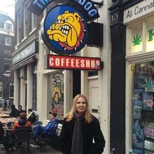 Meet your Posher, Joan